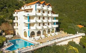 Paradise Lukova Hotel